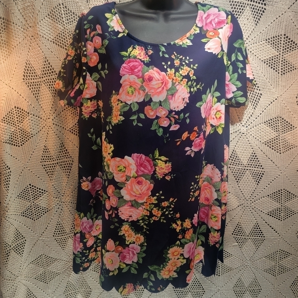 Coco & Main Large blouse. Blue with multi color floral. Thin material